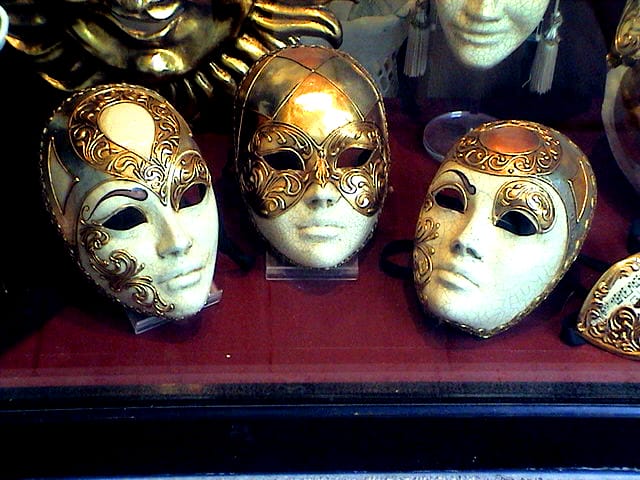Mascaras